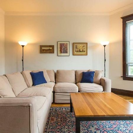 شقة Wrigley Oasis! Steps From The Field! - 3Bd 1Ba شيكاغو المظهر الخارجي الصورة
